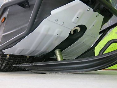 Комплект защиты днища с креплением для ружья + алюминиевая защита днища (Охотник) Riv